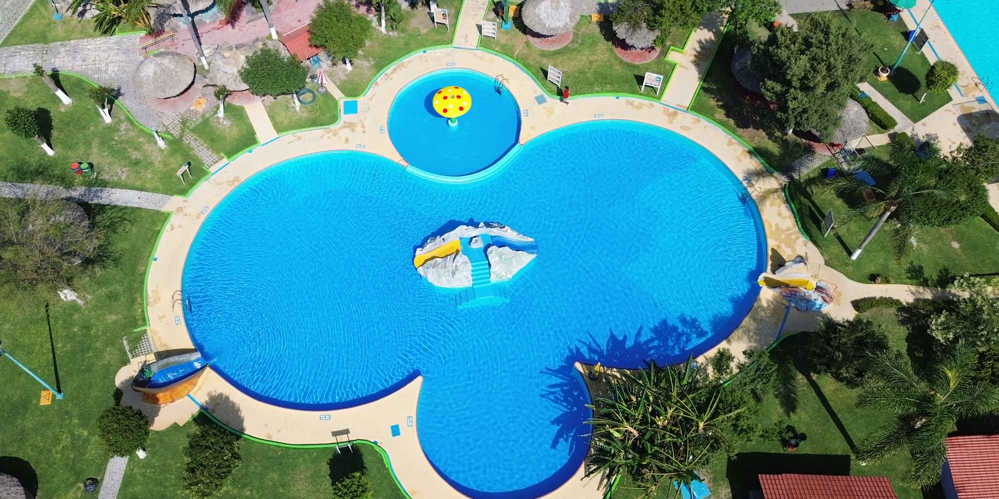 Alberca Trébol — Parque Acuático Diospadre